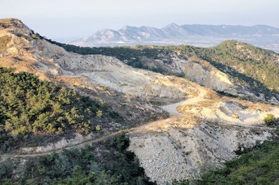 随州市曾都区洛阳重晶石矿（3号矿体）9万t采矿工程改建项目