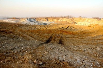河南曲沃县露顶山铁矿有限公司3.0万t/年基建工程